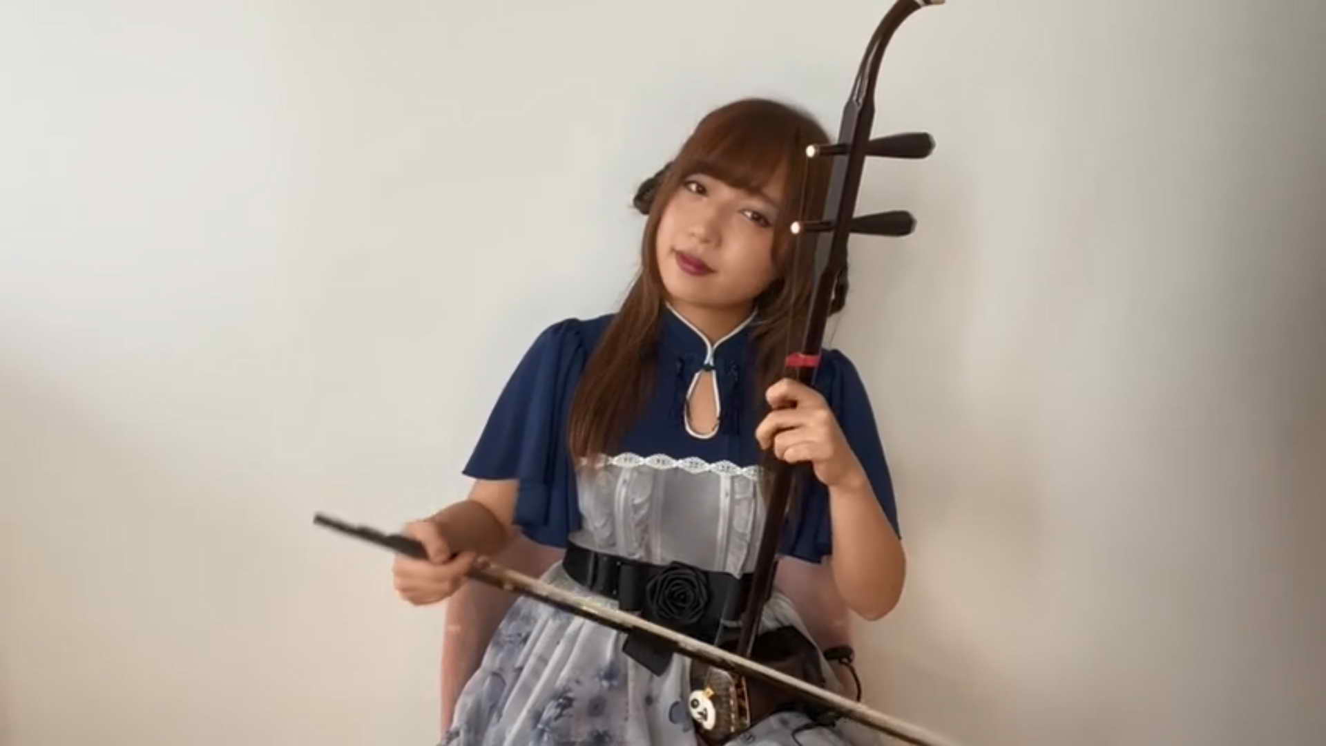 国乐在路上——桐子与二胡